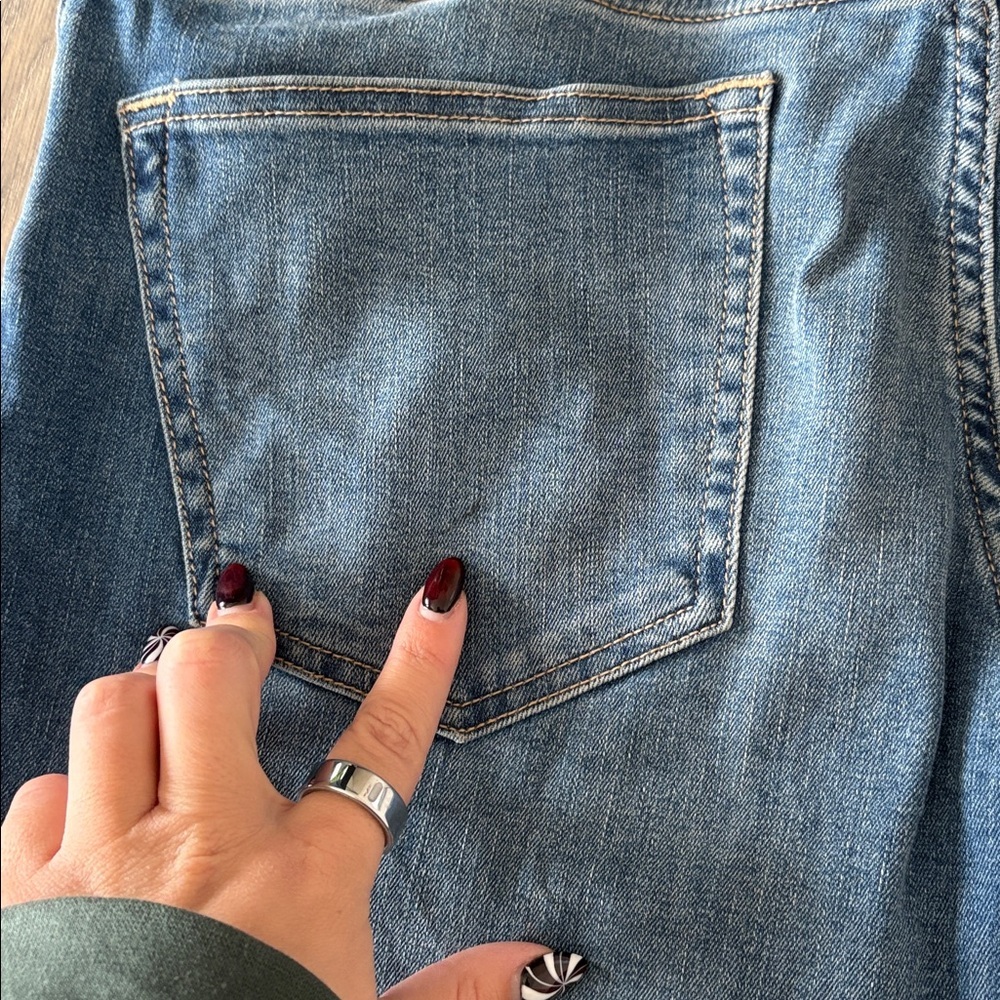 Hollister Skinny Jeans Men’s 33x32 Medium Wash Distressed Denim - Picture 8 of 8